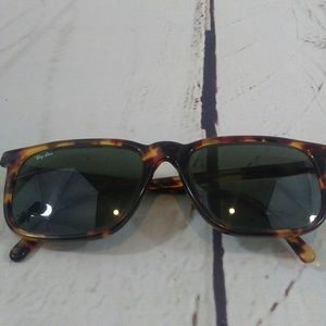 Ray Ban tortoise shell sunglasses